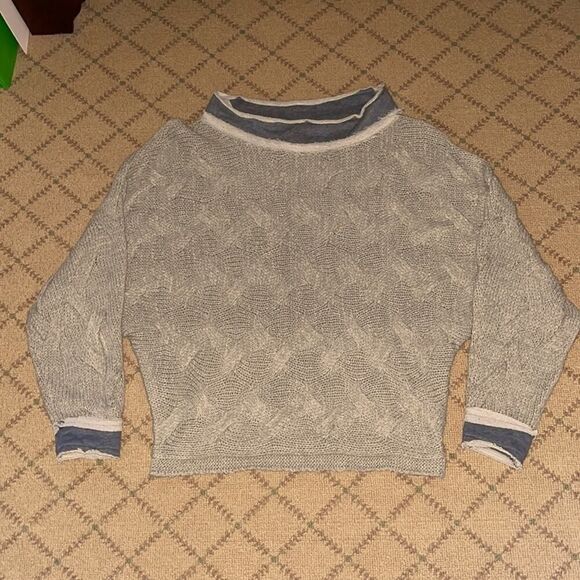 Gray knit  raglan sleeve sweater NWOT L - Picture 1 of 7